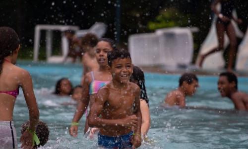 Parque Aquático de VR divulga horários de exames dermatológicos durante o período de férias